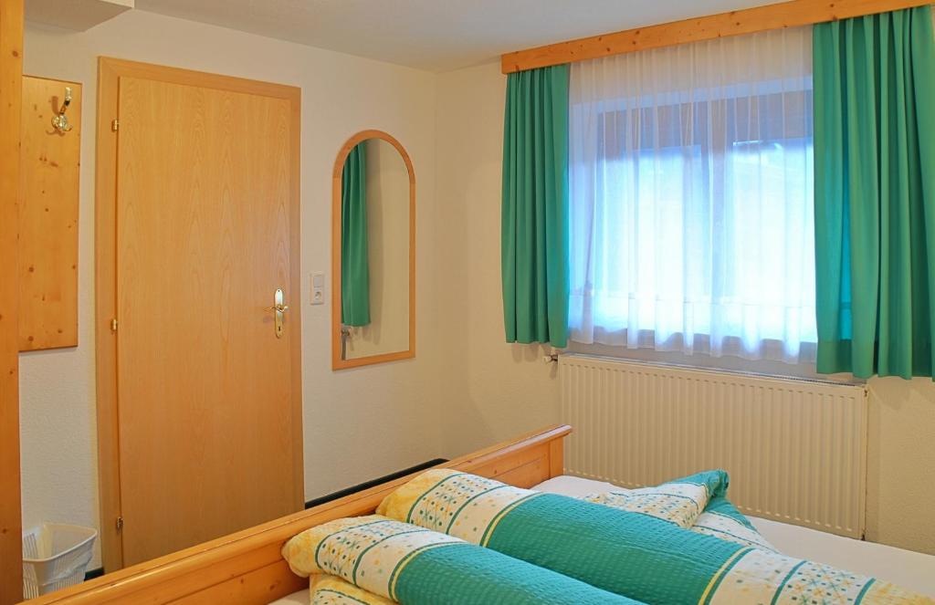 Gaestehaus Resi Jerzens Habitación foto
